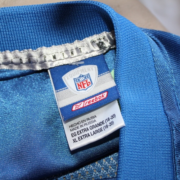 🎉Like New!🎉Detroit Lion's NFL Jersey - Picture 4 of 4